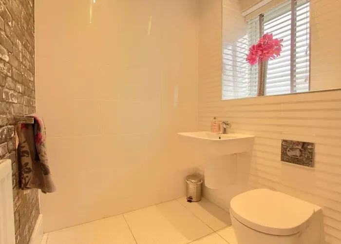 4 Bed Modern Luxury Hébergement de vacances *